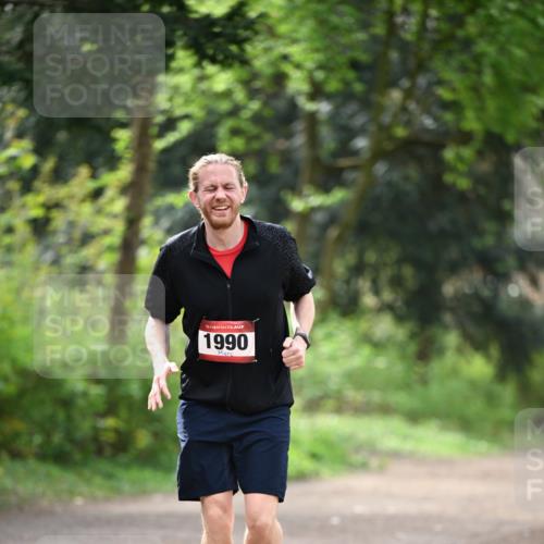 13.04.2025 - Hammer Lauf Dr. Thomas Lammeyer http://msf.ph/oto/7656900 13.04.2025 10:41:11 Laufen 15, 1990 meine-sportfotos.de