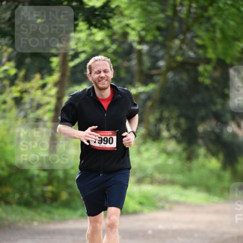 13.04.2025 - Hammer Lauf Dr. Thomas Lammeyer http://msf.ph/oto/7656902 13.04.2025 10:41:11 Laufen 990 meine-sportfotos.de