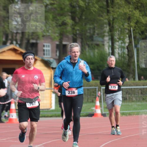 13.04.2025 - Hammer Lauf A. Gomolzig http://msf.ph/oto/7657167 13.04.2025 10:11:36 Ziel 175, 238, 249, 450, 577, 741, 767, 956, 1097 meine-sportfotos.de