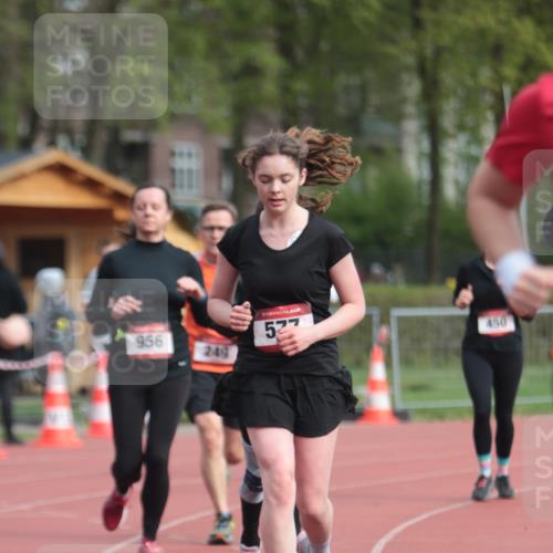 13.04.2025 - Hammer Lauf A. Gomolzig http://msf.ph/oto/7657173 13.04.2025 10:11:40 Ziel 175, 249, 450, 577, 741, 956, 1096, 1097 meine-sportfotos.de