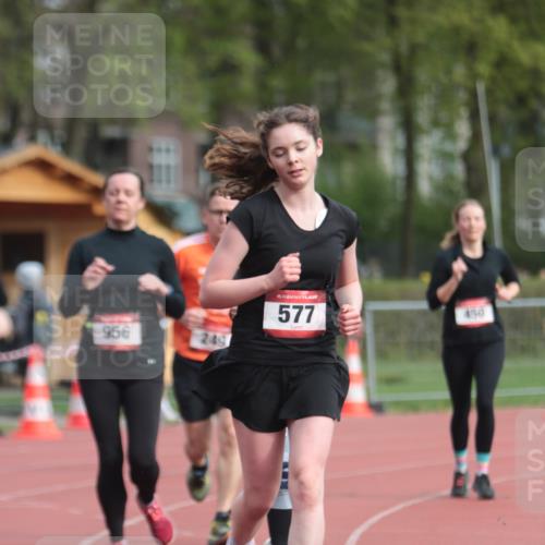 13.04.2025 - Hammer Lauf A. Gomolzig http://msf.ph/oto/7657175 13.04.2025 10:11:40 Ziel 175, 249, 450, 577, 741, 956, 1096, 1097 meine-sportfotos.de