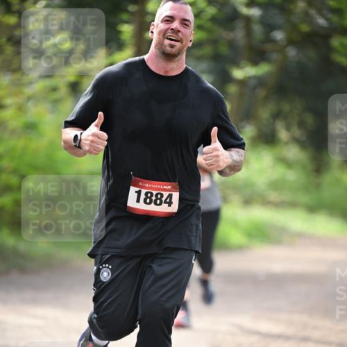 13.04.2025 - Hammer Lauf Dr. Thomas Lammeyer http://msf.ph/oto/7657485 13.04.2025 10:42:47 Laufen 15, 1884 meine-sportfotos.de