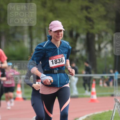 13.04.2025 - Hammer Lauf A. Gomolzig http://msf.ph/oto/7657813 13.04.2025 10:15:39 Ziel 323, 1068, 1183, 1223, 1224, 1323, 1342, 1836 meine-sportfotos.de