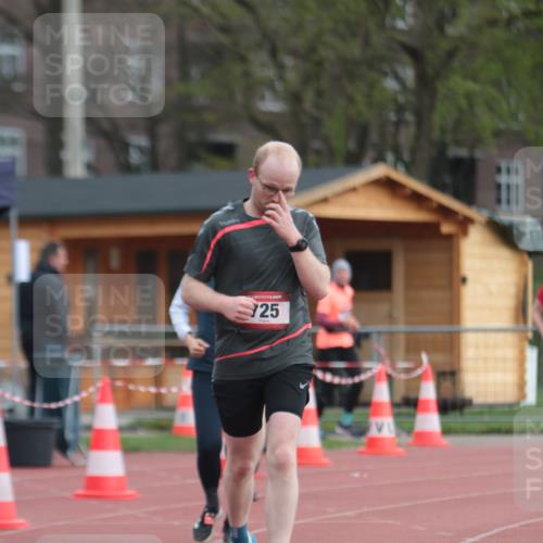 13.04.2025 - Hammer Lauf A. Gomolzig http://msf.ph/oto/7657958 13.04.2025 10:16:17 Ziel 725, 1076, 1188, 1827 meine-sportfotos.de
