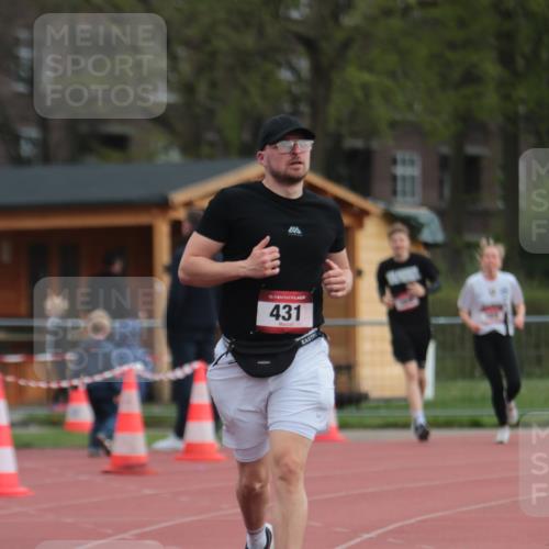 13.04.2025 - Hammer Lauf A. Gomolzig http://msf.ph/oto/7658036 13.04.2025 10:16:51 Ziel 431 meine-sportfotos.de
