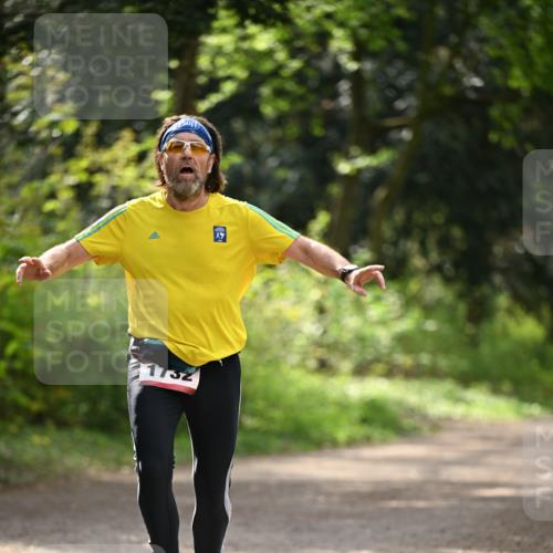 13.04.2025 - Hammer Lauf Dr. Thomas Lammeyer http://msf.ph/oto/7658428 13.04.2025 10:47:31 Laufen 11752 meine-sportfotos.de