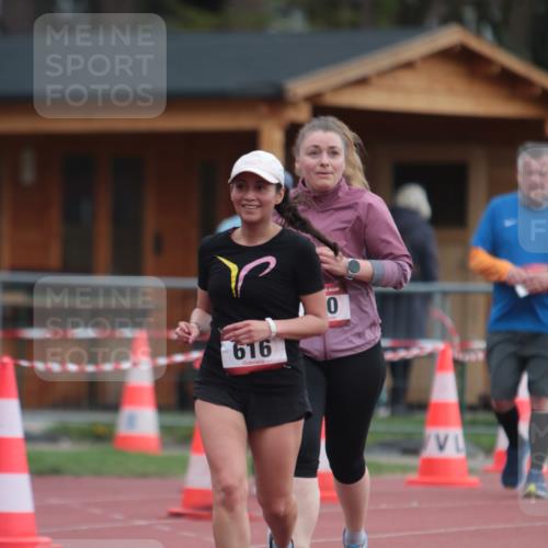 13.04.2025 - Hammer Lauf A. Gomolzig http://msf.ph/oto/7658984 13.04.2025 10:19:02 Ziel 230, 616 meine-sportfotos.de