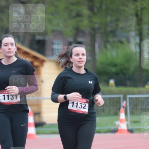 13.04.2025 - Hammer Lauf A. Gomolzig http://msf.ph/oto/7659284 13.04.2025 10:22:55 Ziel 1131, 1132 meine-sportfotos.de