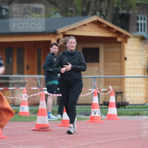 13.04.2025 - Hammer Lauf A. Gomolzig http://msf.ph/oto/7659351 13.04.2025 10:23:41 Ziel 262, 1855 meine-sportfotos.de