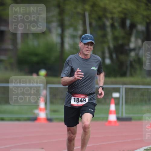13.04.2025 - Hammer Lauf A. Gomolzig http://msf.ph/oto/7660305 13.04.2025 10:36:06 Ziel 648, 655, 1849 meine-sportfotos.de