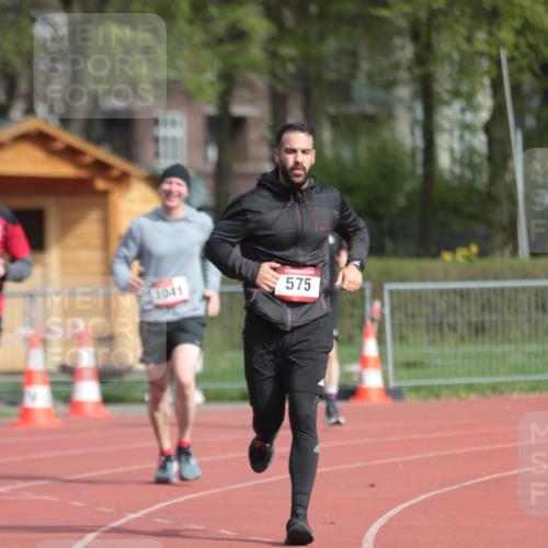 13.04.2025 - Hammer Lauf A. Gomolzig http://msf.ph/oto/7660582 13.04.2025 10:38:47 Ziel 286, 497, 575, 1041, 1204 meine-sportfotos.de