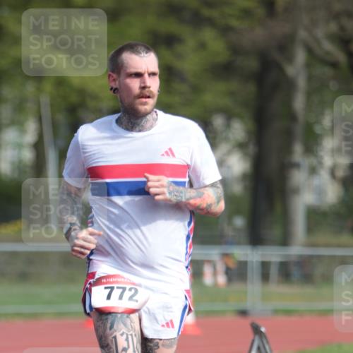 13.04.2025 - Hammer Lauf A. Gomolzig http://msf.ph/oto/7660939 13.04.2025 10:42:27 Ziel 269, 550, 772 meine-sportfotos.de