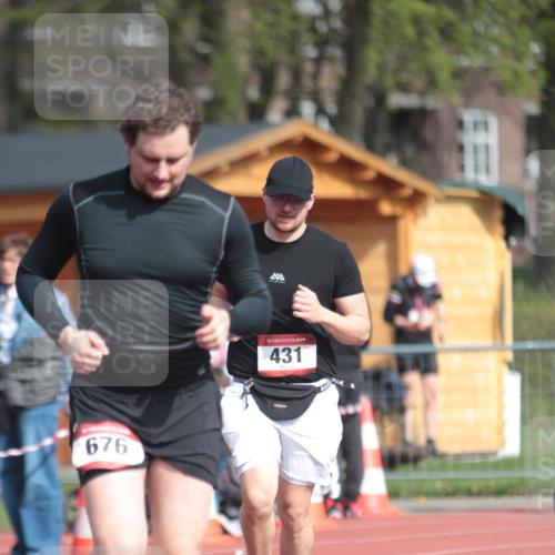 13.04.2025 - Hammer Lauf A. Gomolzig http://msf.ph/oto/7661234 13.04.2025 10:46:08 Ziel 431, 676 meine-sportfotos.de