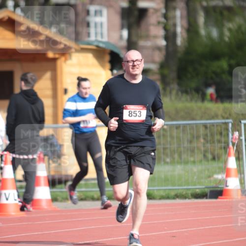13.04.2025 - Hammer Lauf A. Gomolzig http://msf.ph/oto/7661256 13.04.2025 10:46:26 Ziel 156, 853, 1111, 1271, 1788, 1827 meine-sportfotos.de