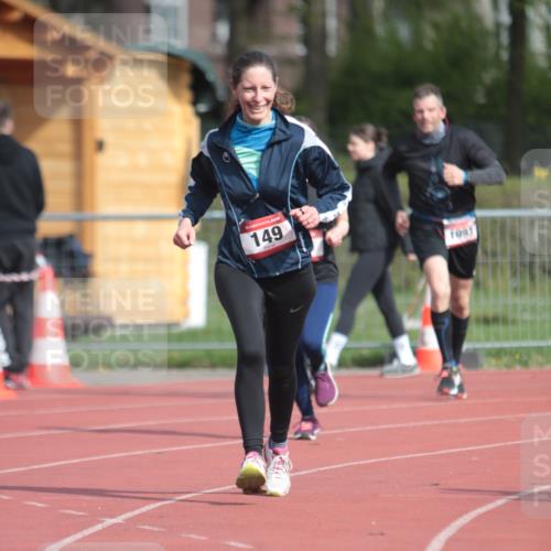13.04.2025 - Hammer Lauf A. Gomolzig http://msf.ph/oto/7661336 13.04.2025 10:47:04 Ziel 149, 539, 1337, 1992, 1993 meine-sportfotos.de