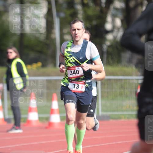 13.04.2025 - Hammer Lauf A. Gomolzig http://msf.ph/oto/7662429 13.04.2025 11:01:55 Ziel 13, 16, 17, 262, 340, 1937 meine-sportfotos.de