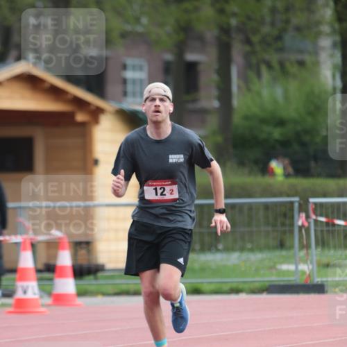 13.04.2025 - Hammer Lauf A. Gomolzig http://msf.ph/oto/7664268 13.04.2025 11:52:15 Ziel 12, 17 meine-sportfotos.de
