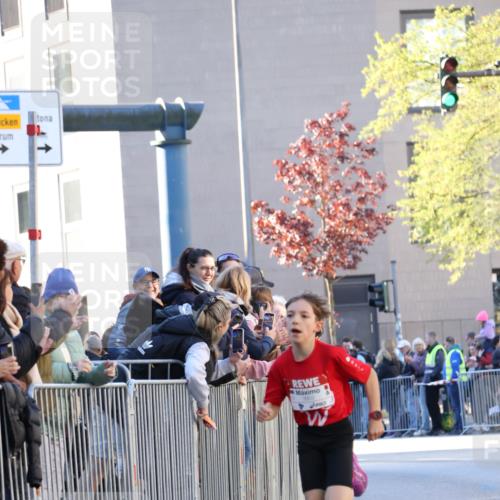 25.04.2025 - Das Zehntel Yannick Fuchs http://msf.ph/oto/7668100 26.04.2025 08:47:32 Ziel 1490, 3953 meine-sportfotos.de