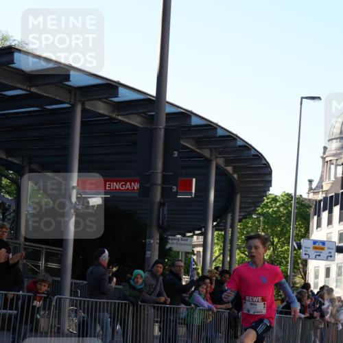 25.04.2025 - Das Zehntel Yannick Fuchs http://msf.ph/oto/7668160 26.04.2025 08:48:03 Ziel 2379, 2715, 3469 meine-sportfotos.de