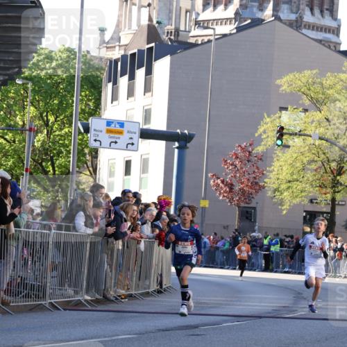 25.04.2025 - Das Zehntel Yannick Fuchs http://msf.ph/oto/7668174 26.04.2025 08:48:10 Ziel 2379, 2715, 3823 meine-sportfotos.de