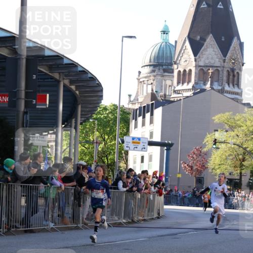 25.04.2025 - Das Zehntel Yannick Fuchs http://msf.ph/oto/7668180 26.04.2025 08:48:11 Ziel 2379, 2715, 3823 meine-sportfotos.de