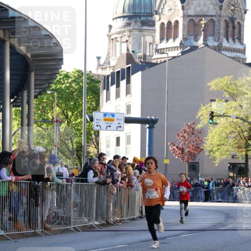 25.04.2025 - Das Zehntel Yannick Fuchs http://msf.ph/oto/7668203 26.04.2025 08:48:19 Ziel 1926, 2379, 2961, 2990, 3823 meine-sportfotos.de