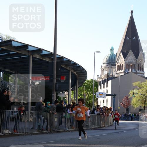 25.04.2025 - Das Zehntel Yannick Fuchs http://msf.ph/oto/7668210 26.04.2025 08:48:20 Ziel 1926, 2961, 2990, 3823 meine-sportfotos.de