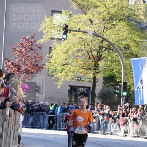 25.04.2025 - Das Zehntel Yannick Fuchs http://msf.ph/oto/7668228 26.04.2025 08:48:31 Ziel 1929, 2961, 2990, 3792 meine-sportfotos.de