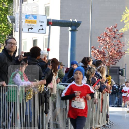 25.04.2025 - Das Zehntel Yannick Fuchs http://msf.ph/oto/7668242 26.04.2025 08:48:36 Ziel 1754, 1929, 3506, 3792 meine-sportfotos.de