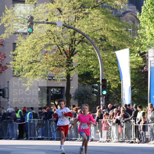 25.04.2025 - Das Zehntel Yannick Fuchs http://msf.ph/oto/7668252 26.04.2025 08:48:39 Ziel 1754, 1929, 3506, 3792 meine-sportfotos.de