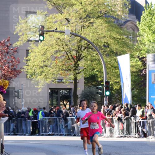 25.04.2025 - Das Zehntel Yannick Fuchs http://msf.ph/oto/7668255 26.04.2025 08:48:40 Ziel 1754, 1929, 3506 meine-sportfotos.de