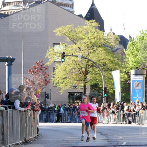 25.04.2025 - Das Zehntel Yannick Fuchs http://msf.ph/oto/7668258 26.04.2025 08:48:41 Ziel 1754, 1929, 3506 meine-sportfotos.de