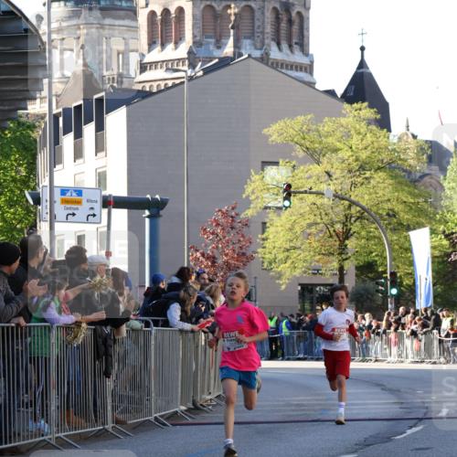 25.04.2025 - Das Zehntel Yannick Fuchs http://msf.ph/oto/7668262 26.04.2025 08:48:42 Ziel 1754, 1929, 3506 meine-sportfotos.de