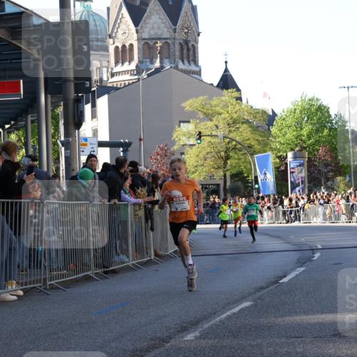 25.04.2025 - Das Zehntel Yannick Fuchs http://msf.ph/oto/7668290 26.04.2025 08:48:58 Ziel 1452, 2018, 3606, 3613, 3785 meine-sportfotos.de