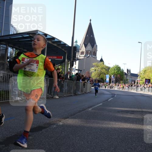 25.04.2025 - Das Zehntel Yannick Fuchs http://msf.ph/oto/7668318 26.04.2025 08:49:06 Ziel 1116, 1452, 1945, 2018, 2021, 2377, 2513, 2696, 3488, 3606, 3613 meine-sportfotos.de