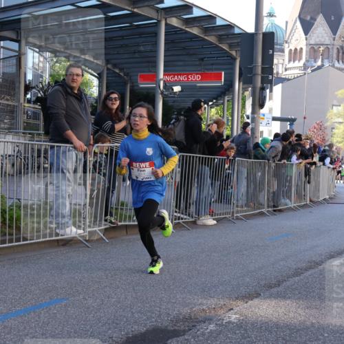 25.04.2025 - Das Zehntel Yannick Fuchs http://msf.ph/oto/7668328 26.04.2025 08:49:08 Ziel 1116, 1452, 1537, 1945, 2018, 2021, 2377, 2513, 2696, 3488, 3606, 3613 meine-sportfotos.de