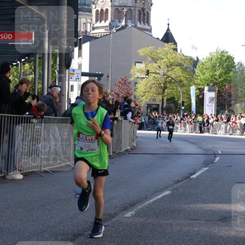 25.04.2025 - Das Zehntel Yannick Fuchs http://msf.ph/oto/7668420 26.04.2025 08:49:21 Ziel 1116, 1537, 1945, 2021, 2377, 2383, 2995 meine-sportfotos.de