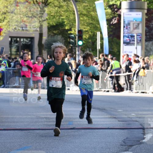 25.04.2025 - Das Zehntel Yannick Fuchs http://msf.ph/oto/7668431 26.04.2025 08:49:26 Ziel 1107, 2383, 2995, 3539, 3540 meine-sportfotos.de