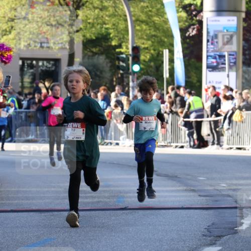 25.04.2025 - Das Zehntel Yannick Fuchs http://msf.ph/oto/7668435 26.04.2025 08:49:26 Ziel 1107, 2383, 2995, 3539, 3540 meine-sportfotos.de