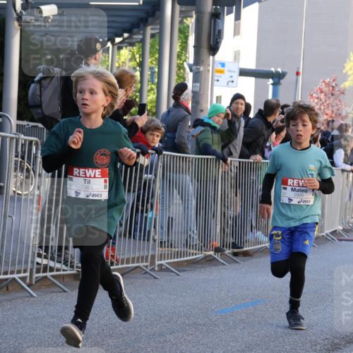 25.04.2025 - Das Zehntel Yannick Fuchs http://msf.ph/oto/7668458 26.04.2025 08:49:30 Ziel 1107, 1131, 2014, 2383, 2995, 3539, 3540 meine-sportfotos.de