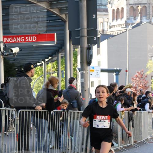 25.04.2025 - Das Zehntel Yannick Fuchs http://msf.ph/oto/7668558 26.04.2025 08:50:00 Ziel 1549, 1750, 2363, 2637, 2655, 2739, 3455, 3485 meine-sportfotos.de