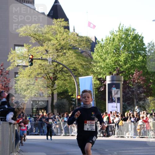 25.04.2025 - Das Zehntel Yannick Fuchs http://msf.ph/oto/7668570 26.04.2025 08:50:03 Ziel 1283, 1549, 2363, 2637, 2655, 2728, 2739, 2874, 3233, 3455, 3485, 3527 meine-sportfotos.de