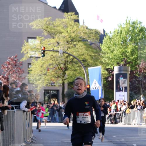 25.04.2025 - Das Zehntel Yannick Fuchs http://msf.ph/oto/7668576 26.04.2025 08:50:03 Ziel 1283, 1549, 2363, 2637, 2655, 2728, 2739, 2874, 3233, 3455, 3485, 3527 meine-sportfotos.de