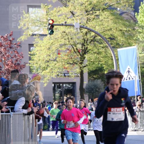 25.04.2025 - Das Zehntel Yannick Fuchs http://msf.ph/oto/7668591 26.04.2025 08:50:06 Ziel 1283, 2208, 2349, 2637, 2655, 2728, 2739, 2874, 3233, 3485, 3527 meine-sportfotos.de
