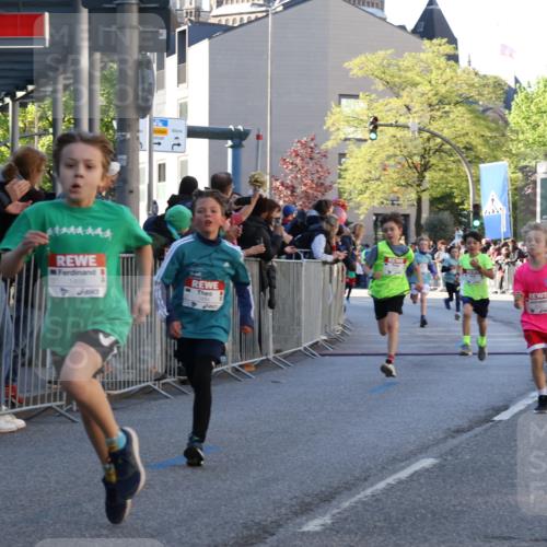25.04.2025 - Das Zehntel Yannick Fuchs http://msf.ph/oto/7668732 26.04.2025 08:50:31 Ziel 1458, 1473, 1476, 1884, 2156, 2166, 2397, 2800, 2849, 2852, 2855, 2903, 2920, 2935, 3210, 3214, 3445, 3520, 3774, 3812, 3849, 3872 meine-sportfotos.de