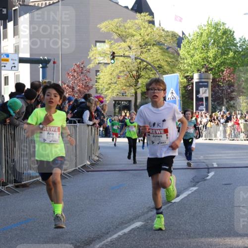 25.04.2025 - Das Zehntel Yannick Fuchs http://msf.ph/oto/7668761 26.04.2025 08:50:34 Ziel 1458, 1473, 1476, 1884, 2156, 2166, 2392, 2643, 2711, 2852, 2903, 2920, 2935, 3210, 3214, 3520, 3849 meine-sportfotos.de