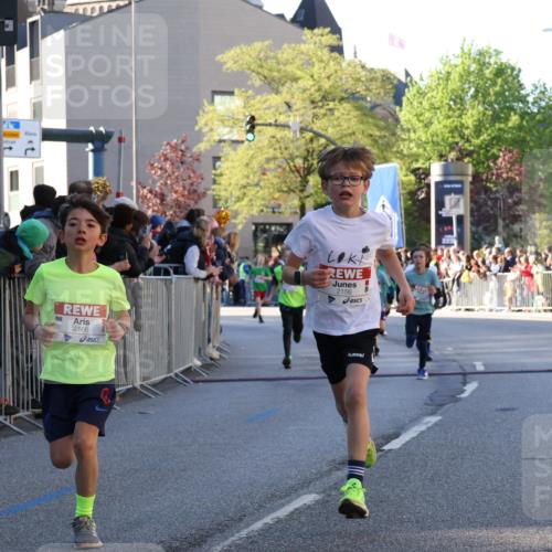 25.04.2025 - Das Zehntel Yannick Fuchs http://msf.ph/oto/7668762 26.04.2025 08:50:34 Ziel 1458, 1473, 1476, 1884, 2156, 2166, 2392, 2643, 2711, 2852, 2903, 2920, 2935, 3210, 3214, 3520, 3849 meine-sportfotos.de
