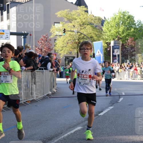 25.04.2025 - Das Zehntel Yannick Fuchs http://msf.ph/oto/7668765 26.04.2025 08:50:34 Ziel 1458, 1473, 1476, 1884, 2156, 2166, 2392, 2643, 2711, 2852, 2903, 2920, 2935, 3210, 3214, 3520, 3849 meine-sportfotos.de