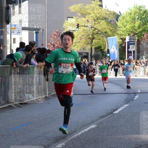 25.04.2025 - Das Zehntel Yannick Fuchs http://msf.ph/oto/7668817 26.04.2025 08:50:40 Ziel 1114, 1473, 1476, 2392, 2643, 2711, 2731, 2852, 2903, 2920, 2935, 3214 meine-sportfotos.de