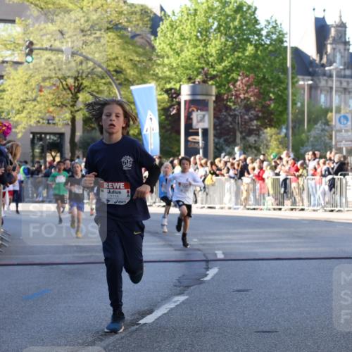 25.04.2025 - Das Zehntel Yannick Fuchs http://msf.ph/oto/7668874 26.04.2025 08:50:48 Ziel 1080, 1087, 1114, 1484, 1748, 1781, 1787, 2321, 2325, 2392, 2643, 2711, 2731, 2734, 2778, 2795, 2832, 2840, 3782, 3865 meine-sportfotos.de